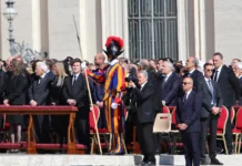 Guillermo Francos: “No hubo falta en la ceremonia fúnebre del papa Francisco” Guillermo Francos: “No hubo falta en la ceremonia fúnebre del papa Francisco”