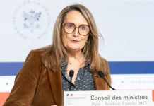 Francia y la UE se alistan para represalias contra los aranceles de Trump a finales de abril Francia y la UE se alistan para represalias contra los aranceles de Trump a finales de abril
