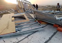 Fuerte temporal en Comodoro Rivadavia causó destrozos en la ciudad Fuerte temporal en Comodoro Rivadavia causó destrozos en la ciudad