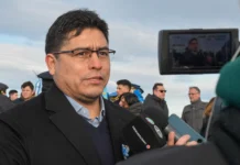 Claudio Vidal ¿Más vale tarde que nunca? o ¿Por qué tan tarde y no antes? Claudio Vidal ¿Más vale tarde que nunca? o ¿Por qué tan tarde y no antes?
