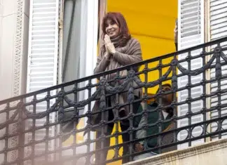 Confirman prisión domiciliaria para Cristina Kirchner con tobillera electrónica - Foto: NA