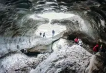 Prohíben el ingreso a las cuevas de hielo del glaciar Vinciguerra Prohíben el ingreso a las cuevas de hielo del glaciar Vinciguerra