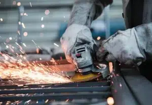El Gobierno redujo aranceles a maquinarias industriales y busca bajar costos de producción El Gobierno redujo aranceles a maquinarias industriales y busca bajar costos de producción
