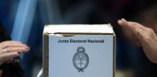 Encuesta nacional expone demanda de una tercera fuerza Elecciones en Santa Cruz - Foto: OPI Santa Cruz/Francisco Muñoz