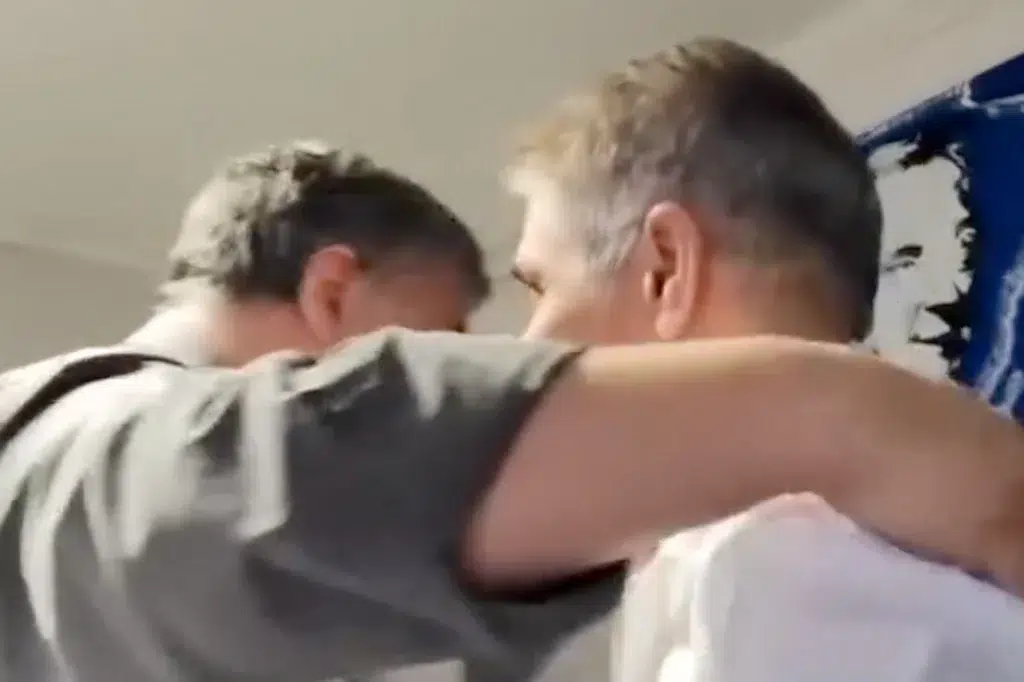 Una imagen que nunca pensé ver y un discurso que no pensé escuchar, teniendo en cuenta la lucha real e inspiradora de Alejandro Garzón con ATE entre 2004 y 2019