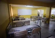 Santa Cruz posterga el inicio del ciclo lectivo al 27 de febrero El gobierno y el gremio son parte del inicio y la evolución del conflicto entre ambos, pero no de la solución - Foto: OPI Santa Cruz/Francisco Muñoz