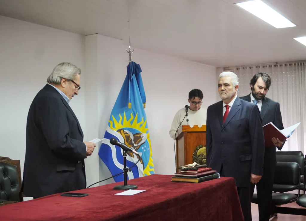 Sergio Acevedo presta juramento en el Superior Tribunal de Justicia - Foto: OPI Santa Cruz