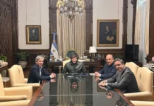 La derrota electoral obliga a Milei a recrear el Ministerio del Interior para dialogar con gobernadores La derrota electoral obliga a Milei a recrear el Ministerio del Interior para dialogar con gobernadores - Foto: NA
