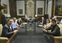 Milei anticipa un recambio de ministros y ratifica a su círculo íntimo en el poder La derrota electoral bonaerense obligó a Milei a cancelar su agenda internacional - Foto: NA