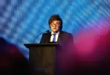 Milei visita Corrientes sin agenda con el gobernador Milei ordenó a la Cancillería avanzar con la extradición de Fred Machado a EEUU - Foto: Presidencia