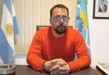 Intendente de Esquel le pidió la renuncia a su gabinete El intendente de Esquel, Matías Taccetta