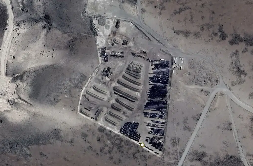 El pasivo ambiental que deja YPF y GCG se ve desde el espacio, son cientos de “basurales petroleros” creados en toda zona norte, que nadie paga ni controla