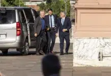 Pullaro contrastó el ahorro provincial con el escándalo de ANDIS Pullaro reclama menos impuestos y critica el centralismo de Buenos Aires - Foto: NA