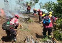 Sigue el combate del fuego en El Turbio con más de 100 personas en el operativo