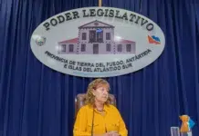 La Legislatura frena la reforma provincial Legislatura de Tierra del Fuego aprobó el traspaso de yacimientos de YPF