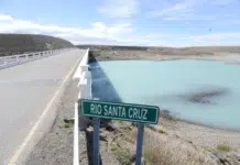 La quintaescencia de Santa Cruz: el agua, es ignorada, regalada, descuidada, derrochada y no hay políticas de Estado para racionarla, cuidarla y preservarla El Río Santa Cruz - Foto: OPI Santa Cruz/Francisco Muñoz