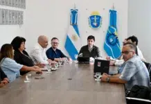 Torres se reunió con gremios de la Salud Torres se reunió con gremios de la Salud