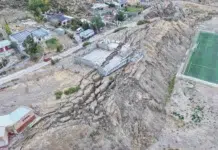 Informe de Brigada Federal de Rescate indica que no hay posibilidad de habitar la zona del cerro Hermitte Deslizamiento en cerro Hermitte destruye viviendas y servicios - Foto: Diario Jornada