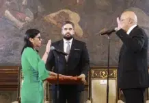 Reclamo urgente por libertad de prensa en Venezuela Delcy Rodríguez, juró el lunes como presidenta encargada de Venezuela - Foto: NA