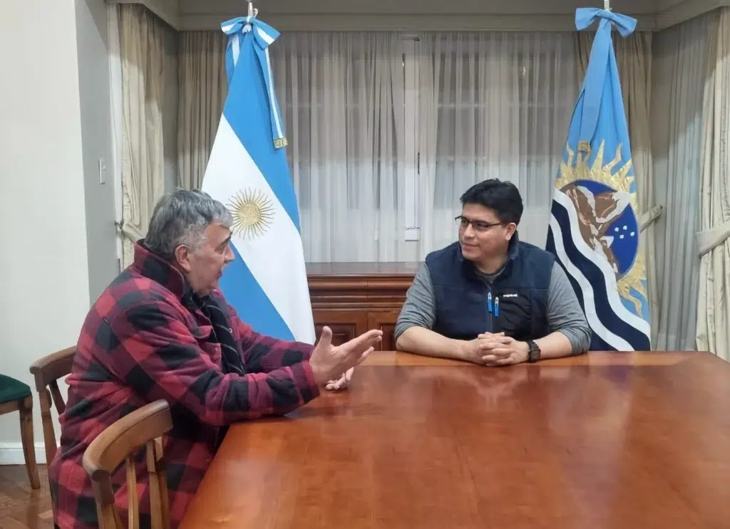 SPSE paga una cuantiosa deuda al Sindicato de Luz y Fuerza preparando a la empresa de energía para una “semi-privatización” que está en carpeta