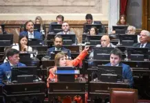 El Senado define la reforma laboral antes del discurso presidencial El Gobierno asegura que la nueva ley termina con los juicios - Fotos: Charly Díaz Azcue /Comunicación Senado