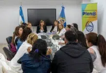 Las Pastillas del Domingo: ¿Autoconvocados o convocados con autos?, Los 270 del Jairo, Solo, peleado con todos y sin recambio y Opereta política o globo de ensayo Las Pastillas del Domingo: ¿Autoconvocados o convocados con autos?, Los 270 del Jairo, Solo, peleado con todos y sin recambio y Opereta política o globo de ensayo