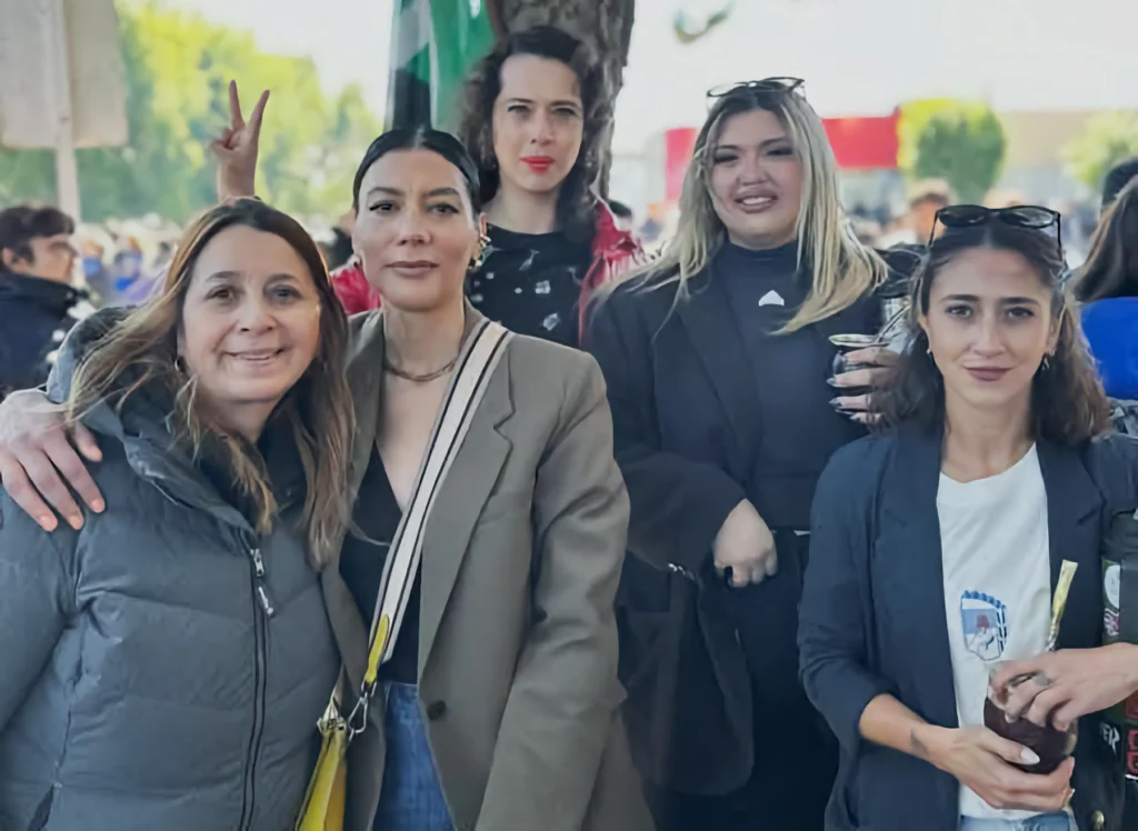 Las Pastillas del Domingo: Lo primero es la familia, dos clínicas más, Grasso y concejales seca nuca, Las funcionarias tira huevos y corriendo al incómodo