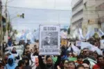 Multitudinaria marcha contra la reforma laboral en Río Gallegos - Foto: OPI Santa Cruz/Francisco Muñoz Multitudinaria marcha contra la reforma laboral en Río Gallegos - Foto: OPI Santa Cruz/Francisco Muñoz