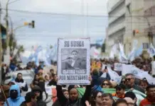 Multitudinaria marcha contra la reforma laboral en Río Gallegos - Foto: OPI Santa Cruz/Francisco Muñoz