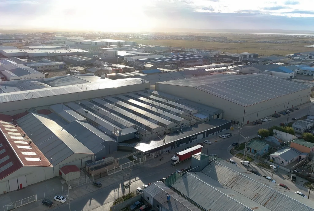 La planta del Grupo Mirgor en Tierra del Fuego -