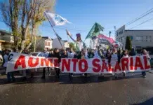 ADOSAC determinó un paro por 72 horas ADOSAC va un paro de 96 horas por demoras en paritarias