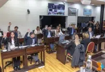 La Legislatura ratificó la derogación de la reforma constitucional y sepultó el proyecto La Legislatura ratificó la derogación de la Ley 1529 y sepultó el proyecto oficialista