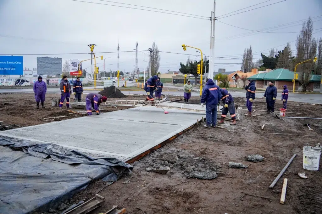 Obras en la Rotonda Samoré de Río Gallegos