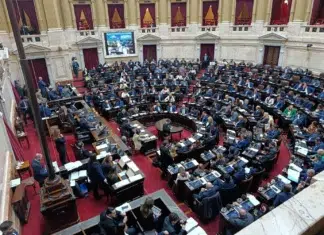 Gobierno nacional negocia cambios en el Presupuesto 2027 Diputados dio media sanción al proyecto que crea el Súper RIGI - Foto: NA