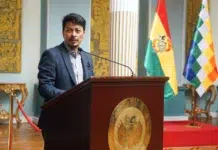 Bolivia denuncia injerencia y expulsa extranjeros por marchas El canciller de Bolivia, Fernando Aramayo