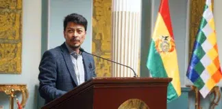 Bolivia denuncia injerencia y expulsa extranjeros por marchas El canciller de Bolivia, Fernando Aramayo