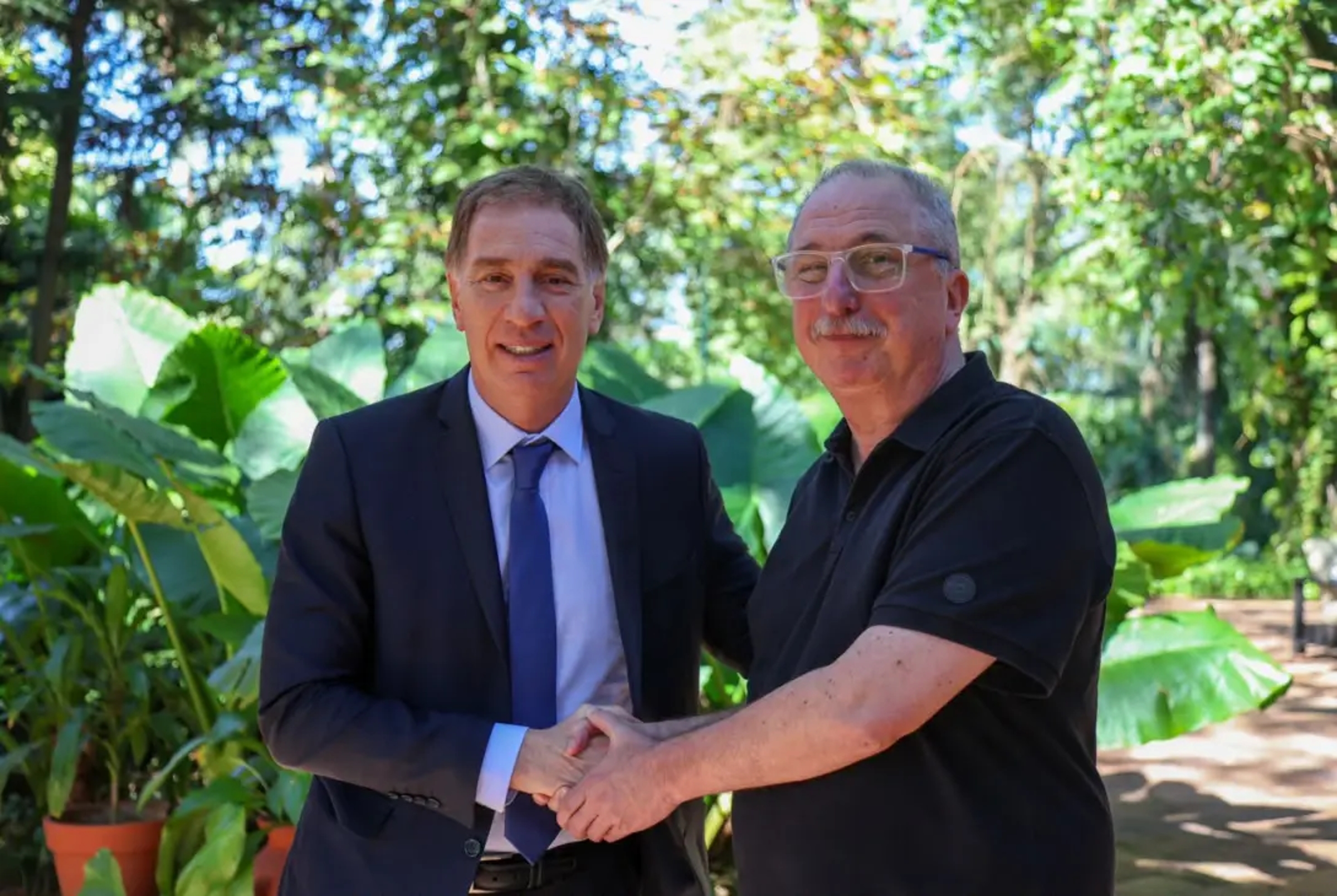 El ministro del Interior Diego Santilli selló acuerdos en Misiones El ministro del Interior Diego Santilli selló acuerdos en Misiones