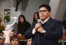Como OPI lo adelantara, el Endeudamiento no tuvo las manos, volvió a Comisiones y será un milagro si logran reflotarlo