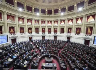 La UCR impulsa prisión efectiva para conductores ebrios Fracasó la sesión especial para interpelar a Manuel Adorni - Foto: Prensa Cámara de Diputados