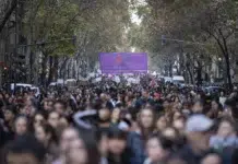 Miles de mujeres marcharon frente al Congreso por Ni Una Menos - Foto: NA