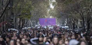 Miles de mujeres marcharon frente al Congreso por Ni Una Menos Miles de mujeres marcharon frente al Congreso por Ni Una Menos - Foto: NA