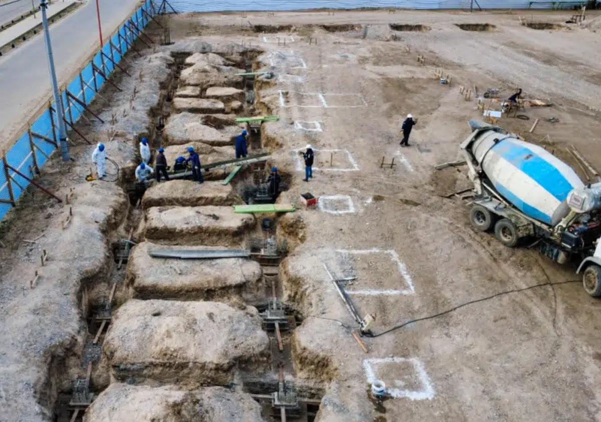 Santa Cruz. Adelantos de obras y bajo o ningún porcentaje de construcción, incluidas como excusa en el endeudamiento. Ejemplos de cómo se engaña para lograr un propósito