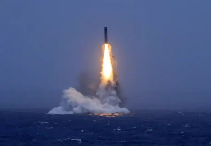 Armada china dispara misil estratégico durante operaciones militares con Rusia - Foto: NA