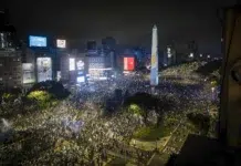 Gobierno suspende feriado y festejos por la Selección Gobierno suspende feriado y festejos por la Selección - Foto: NA