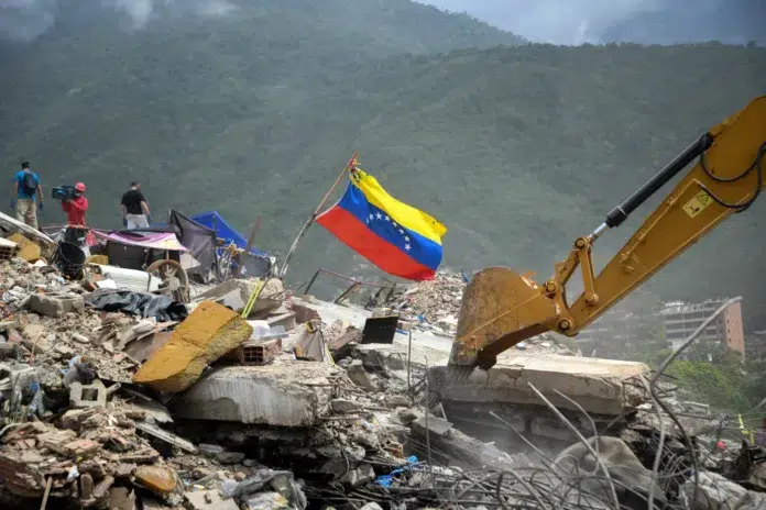 Venezuela confirma más de cinco mil muertos tras los sismos - Foto: NA