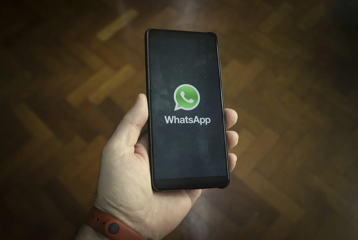 El mensajero WhatsApp - Foto: NA El mensajero WhatsApp - Foto: NA
