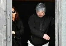 Causa vialidad ratifican la condena a Cristina Kirchner y rechazan la proscripción Lázaro Báez junto a Cristina Kirchner en el mausoleo de la familia en Río Gallegos - Foto: OPI Santa Cruz/Francisco Muñoz