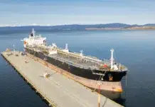 Buque británico operó en el Puerto de Ushuaia intervenido Buque británico operó en el Puerto de Ushuaia intervenido