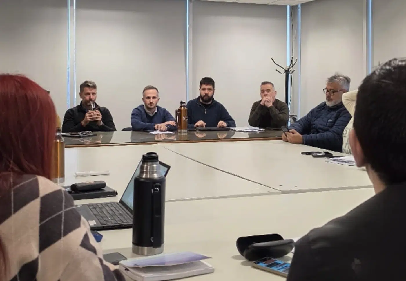 Gobierno de Chubut acordó incrementos salariales con gremios de la Salud Gobierno de Chubut acordó incrementos salariales con gremios de la Salud