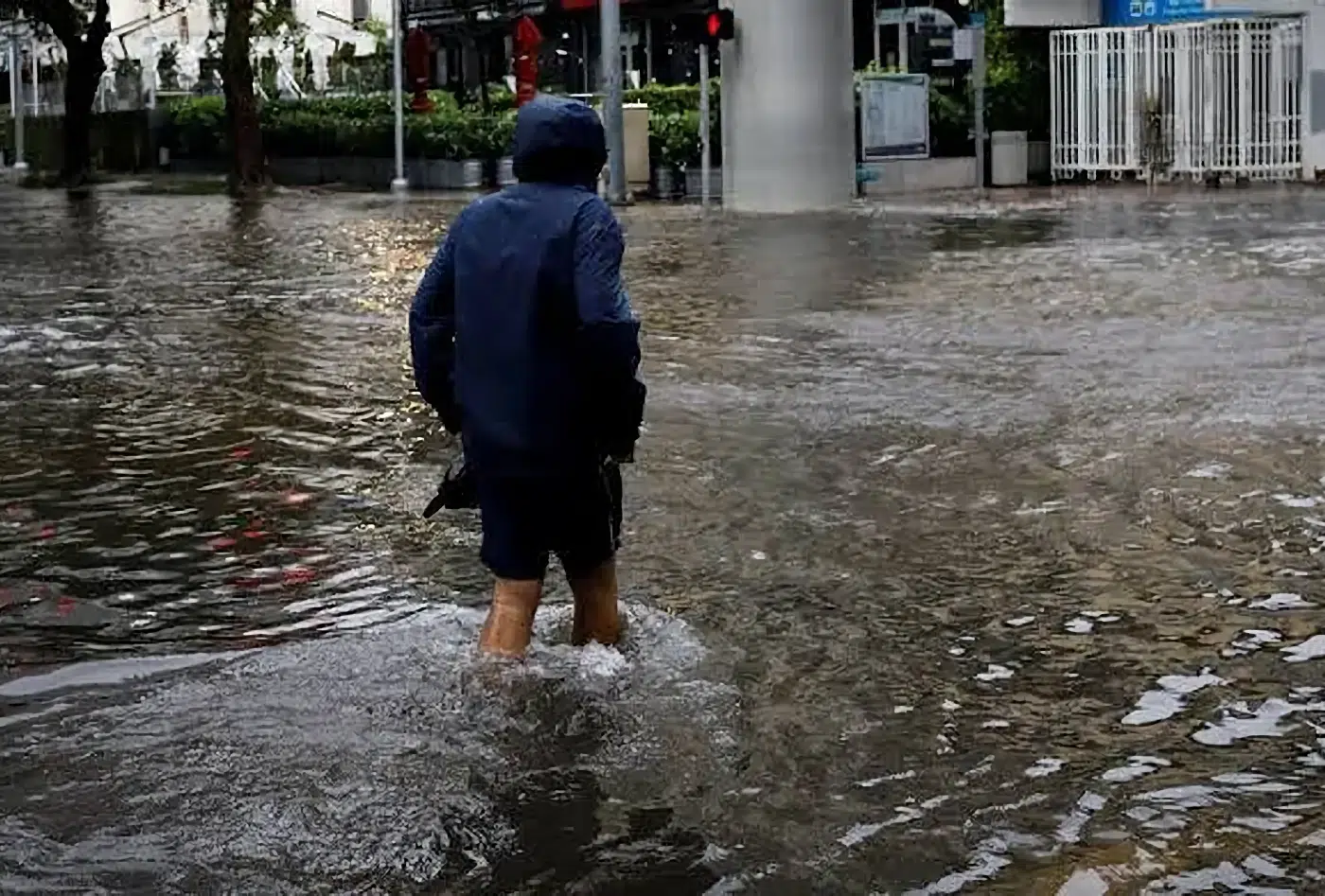 Alerta en Venezuela tras intensas lluvias y desbordes viales